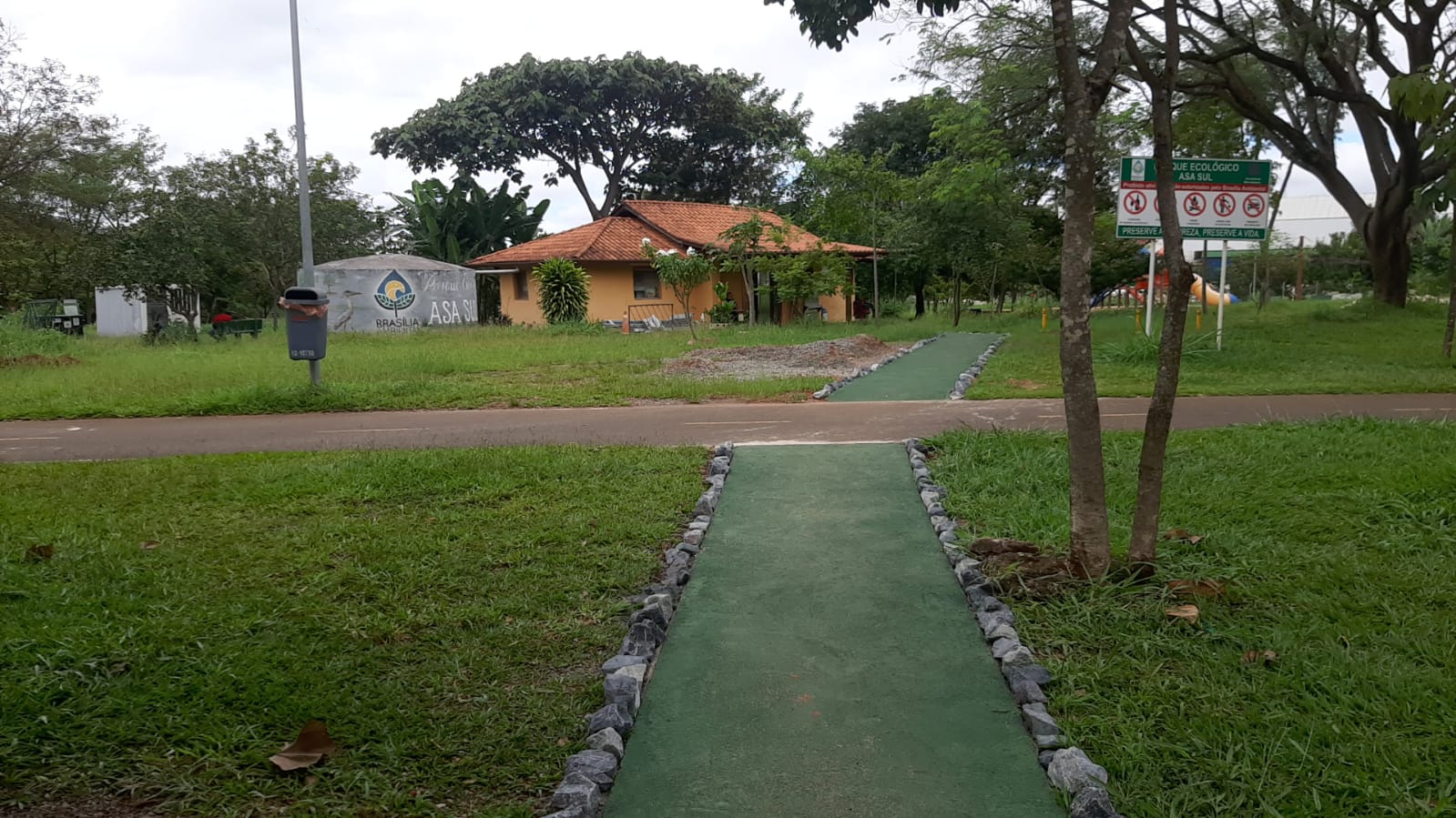 Parque Ecológico Asa Sul ganha três novas calçadas – Brasília Ambiental